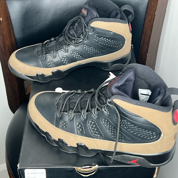 Olive 9 retro 2012 - Picture 3 of 7